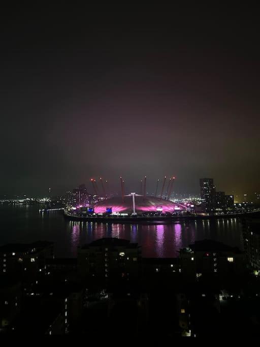 London Skylineviews 2 Bed 2 Bath Flat Near Canary Wharf, O2 & Excel Esterno foto