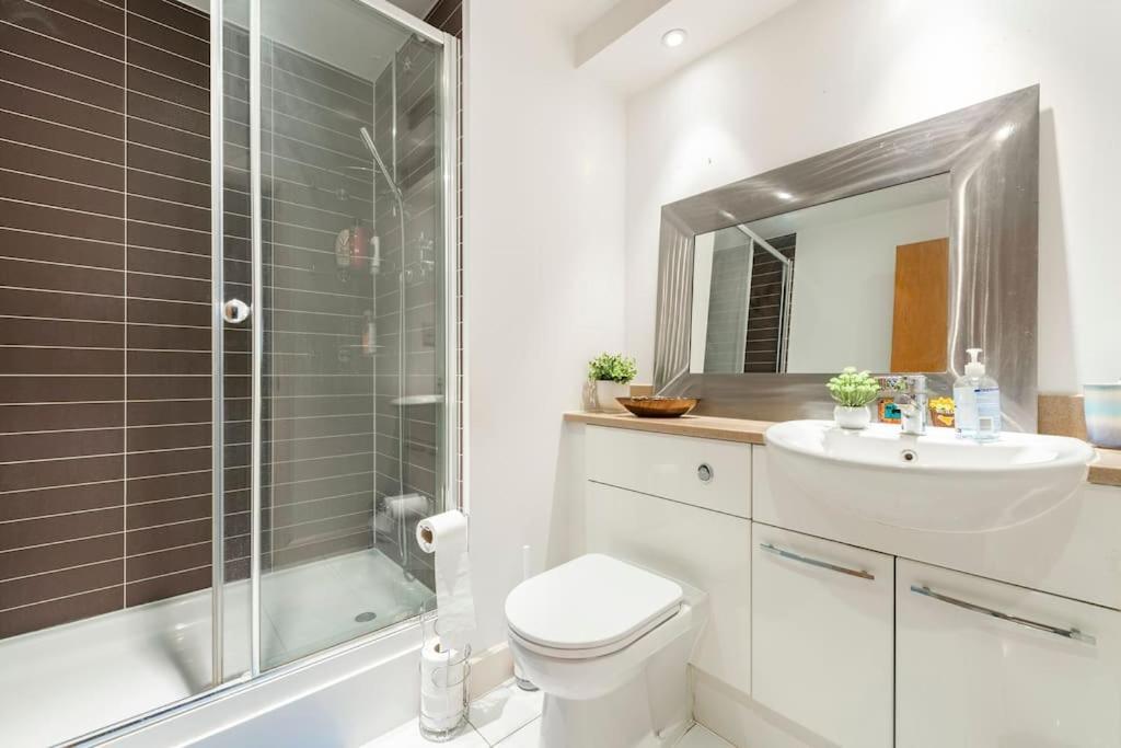 London Skylineviews 2 Bed 2 Bath Flat Near Canary Wharf, O2 & Excel Esterno foto