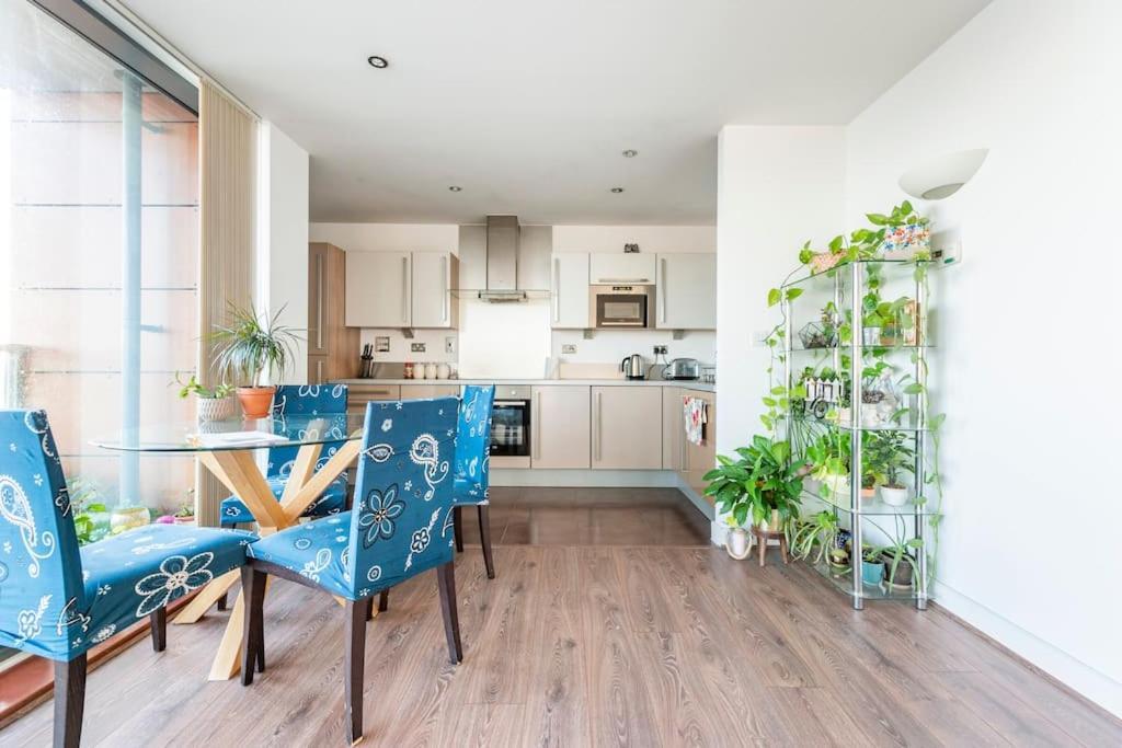 London Skylineviews 2 Bed 2 Bath Flat Near Canary Wharf, O2 & Excel Esterno foto